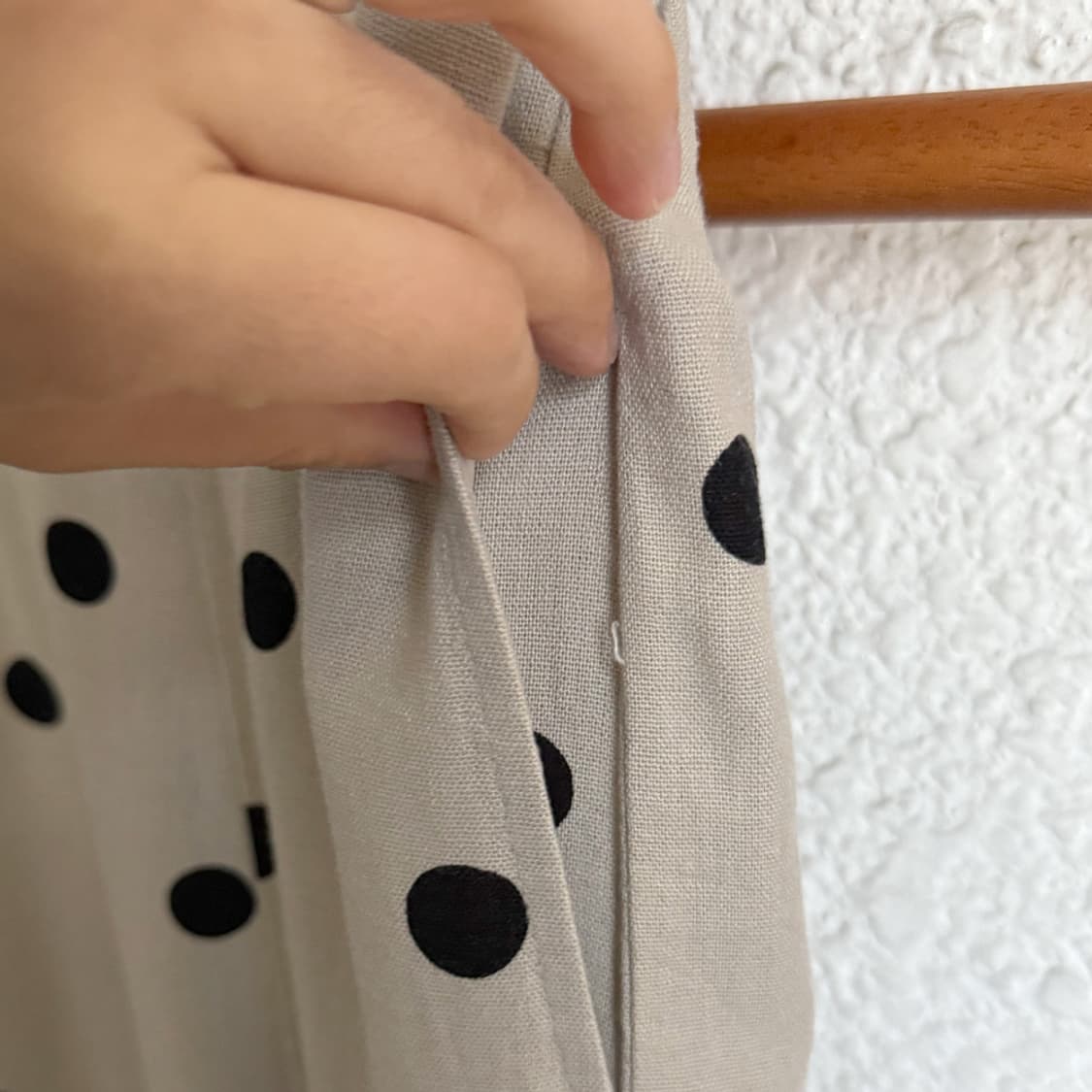 밀크 도트 롱 플레어 스커트 상품이미지4