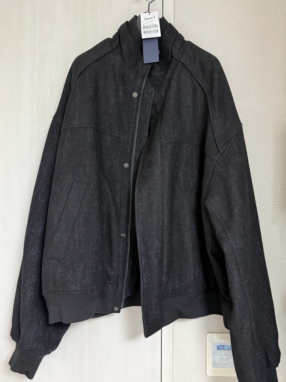 (52) 25fw 준지 자카드 블루종 점퍼 블랙 상품이미지4