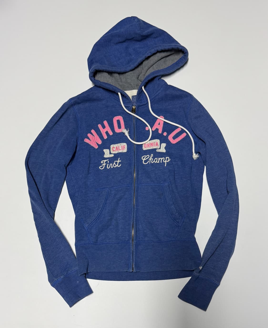 여성 후아유 핑크 스펠로고 트레이닝 후드집업 상품이미지1