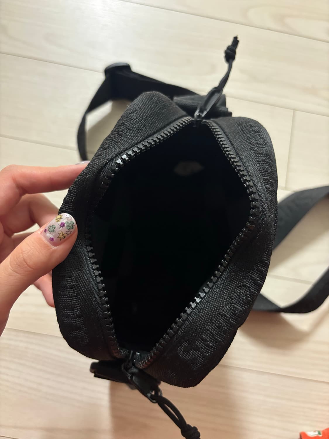 Supreme 슈프림 우븐 숄더백 블랙 23SS 상품이미지3