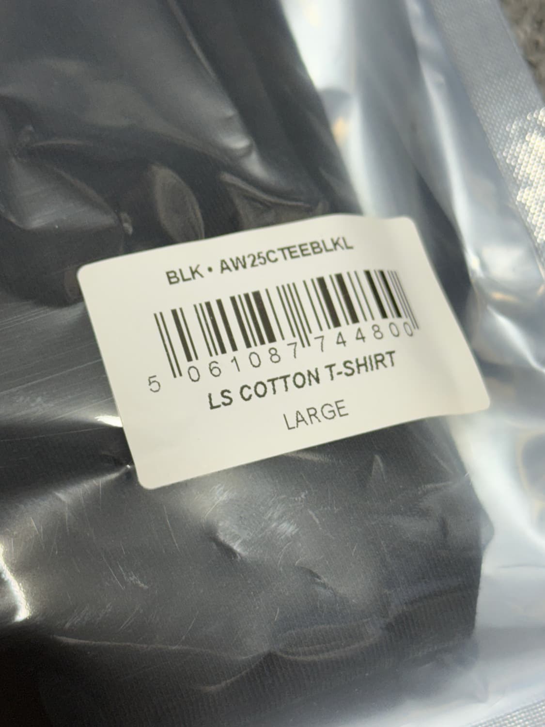 UVU 코튼 롱슬리브 판매합니다 상품이미지3