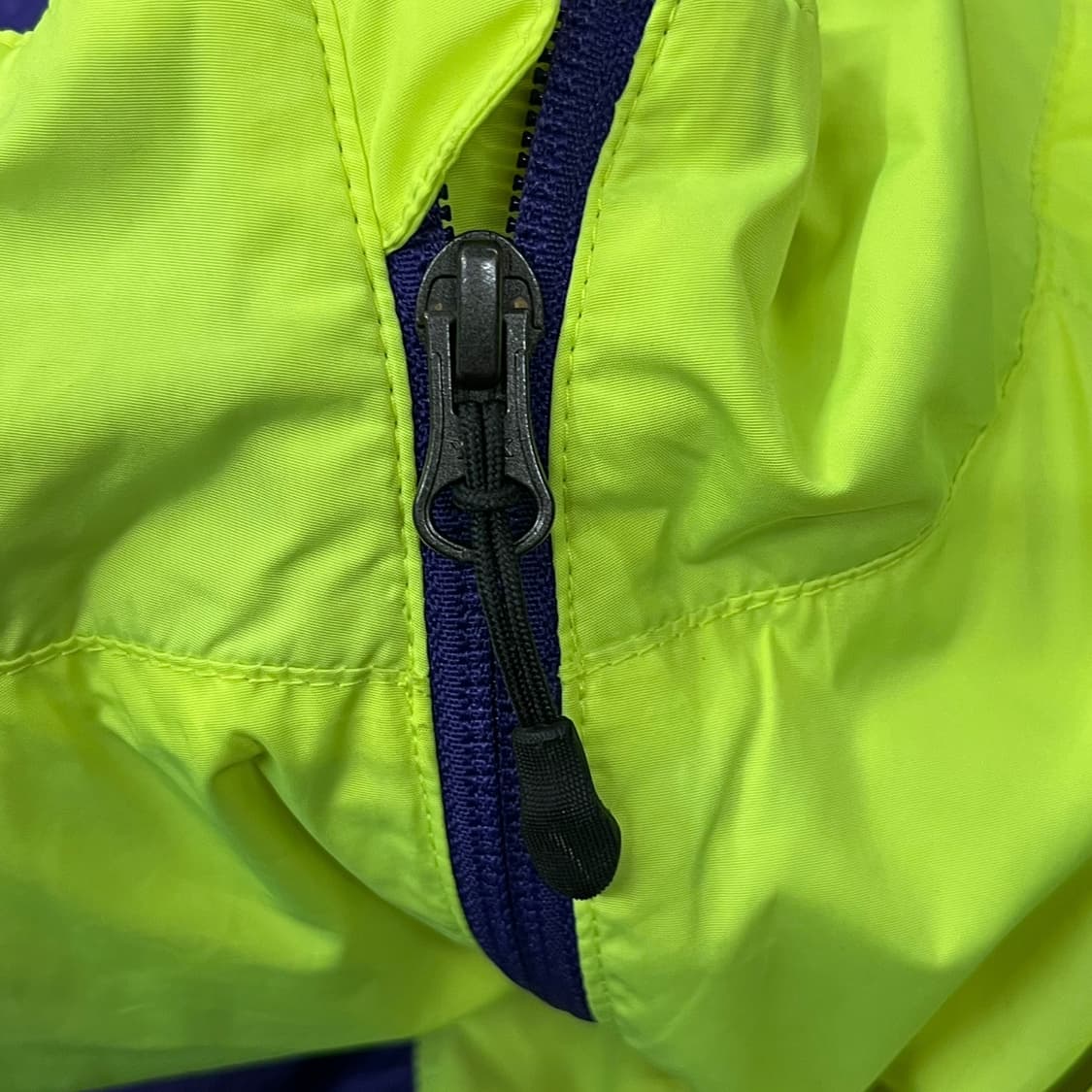 [정품/S] 나이키 바람막이 형광 퍼플 b10 상품이미지7