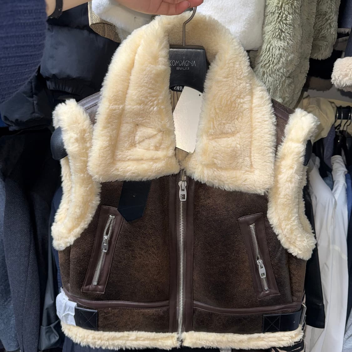 ZARA 무스탕 자켓  상품이미지1