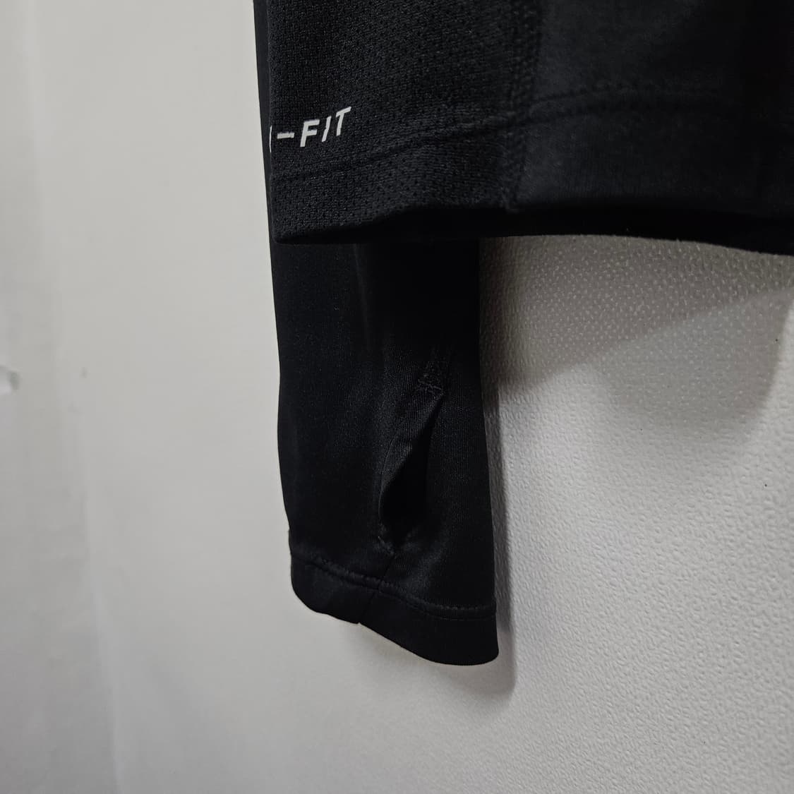 XL 나이키 드라이핏 핑거홀 기능성 긴팔티셔츠 상품이미지2