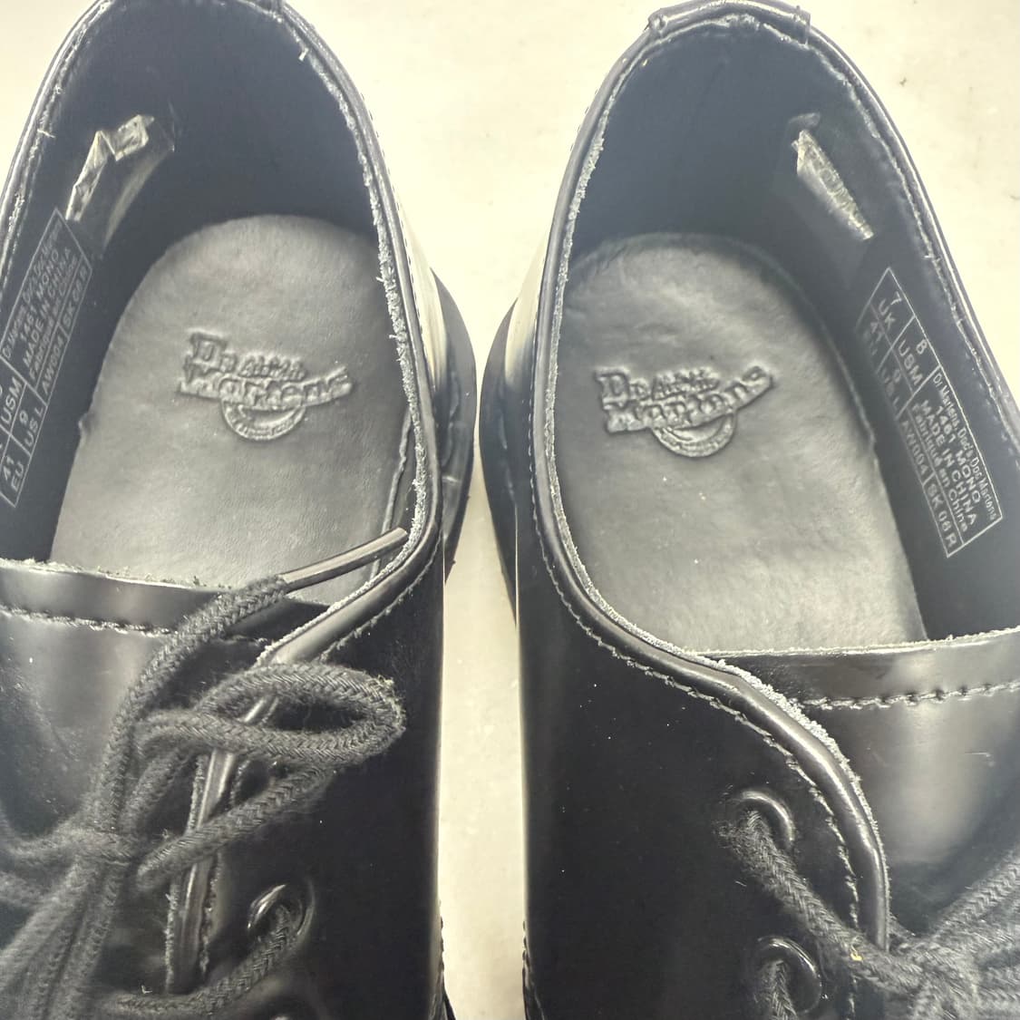 (UK7)닥터마틴 1461블랙 모노 3홀 더비 상품이미지9