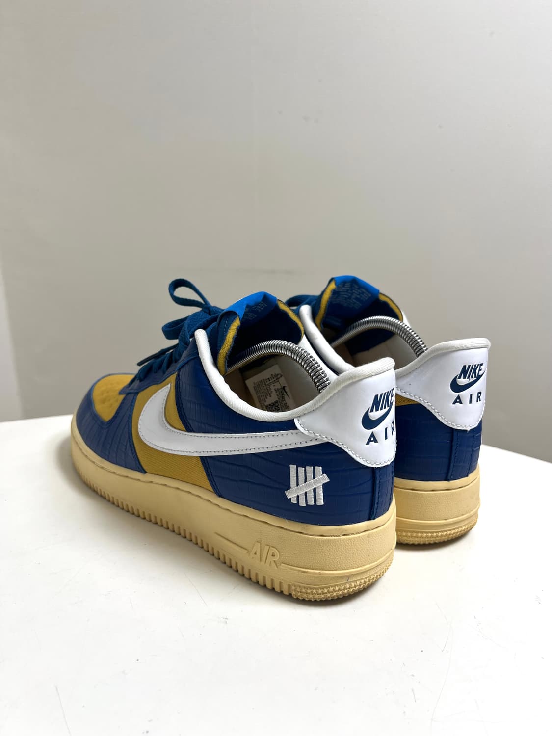 [275] 나이키 에어 포스 원 로우 언디핏 상품이미지4