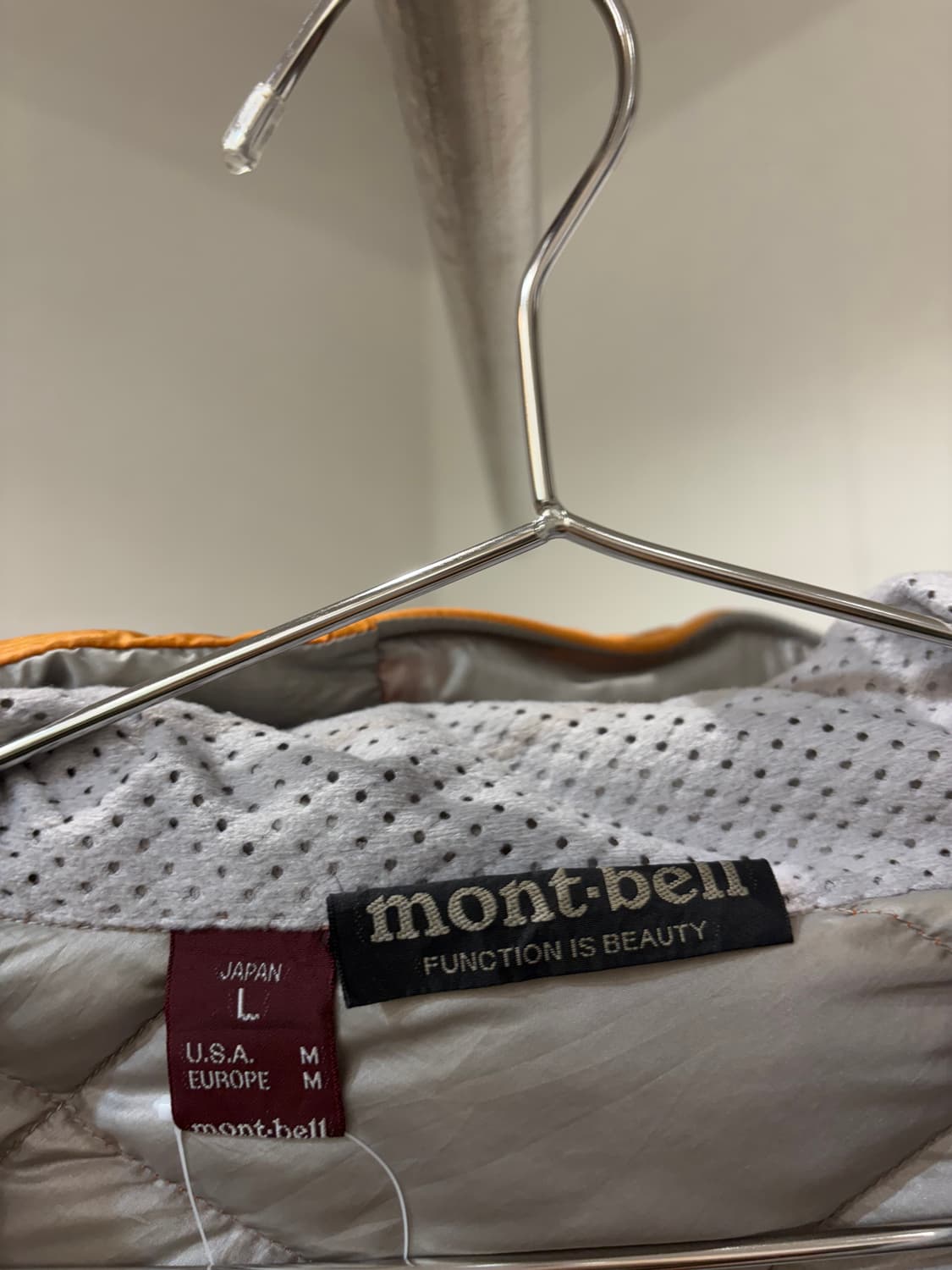 몽벨 다이아몬드 퀄팅 후드패딩 상품이미지9