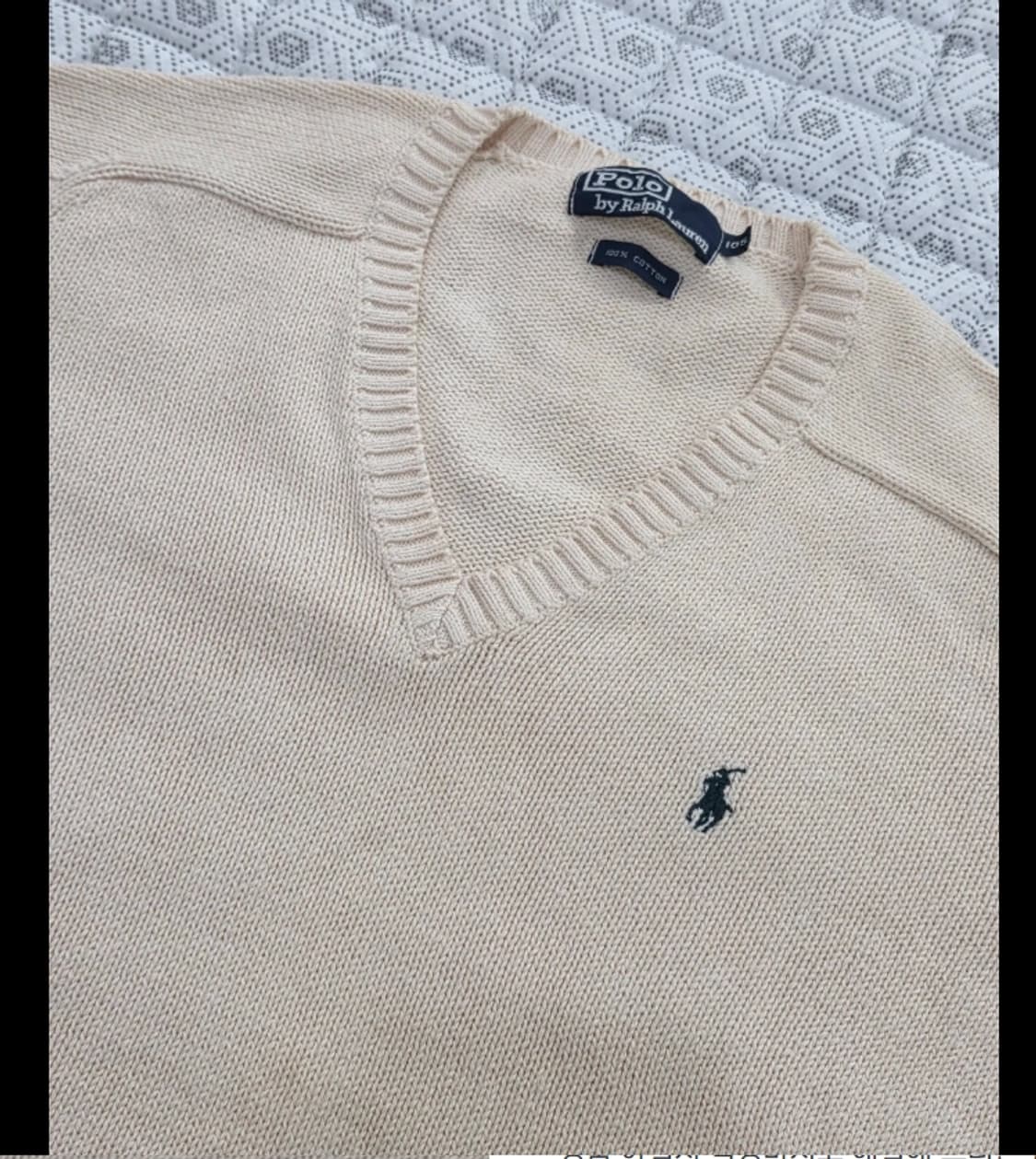 폴로 브이넥 니트 105 상품이미지1