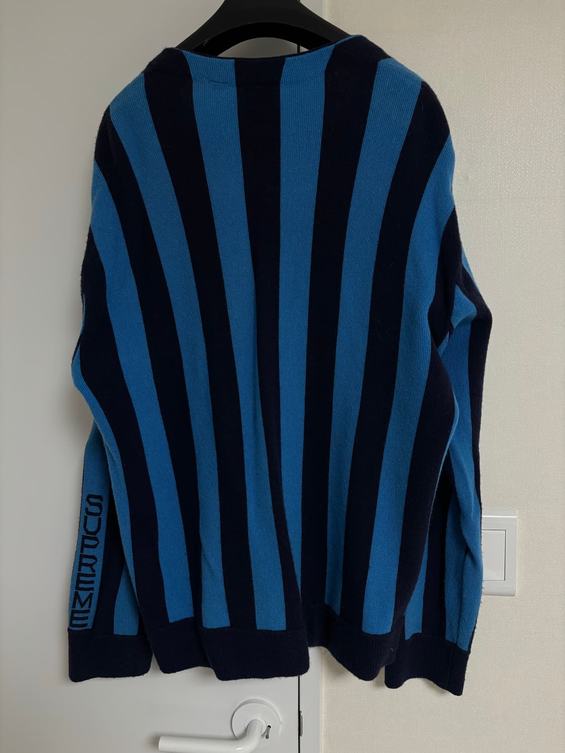 슈프림 x 라코스테 19FW 스트라이프 가디건 상품이미지5