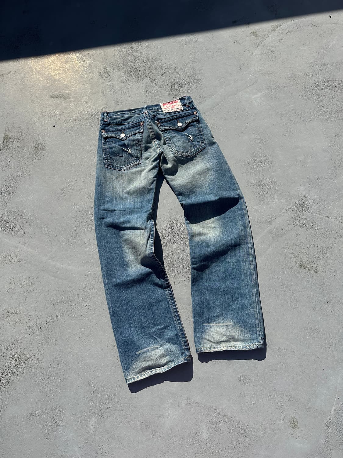 30) 트루 릴리전 남성 y2k 로우라이즈 스트레이트 데님팬츠 상품이미지1