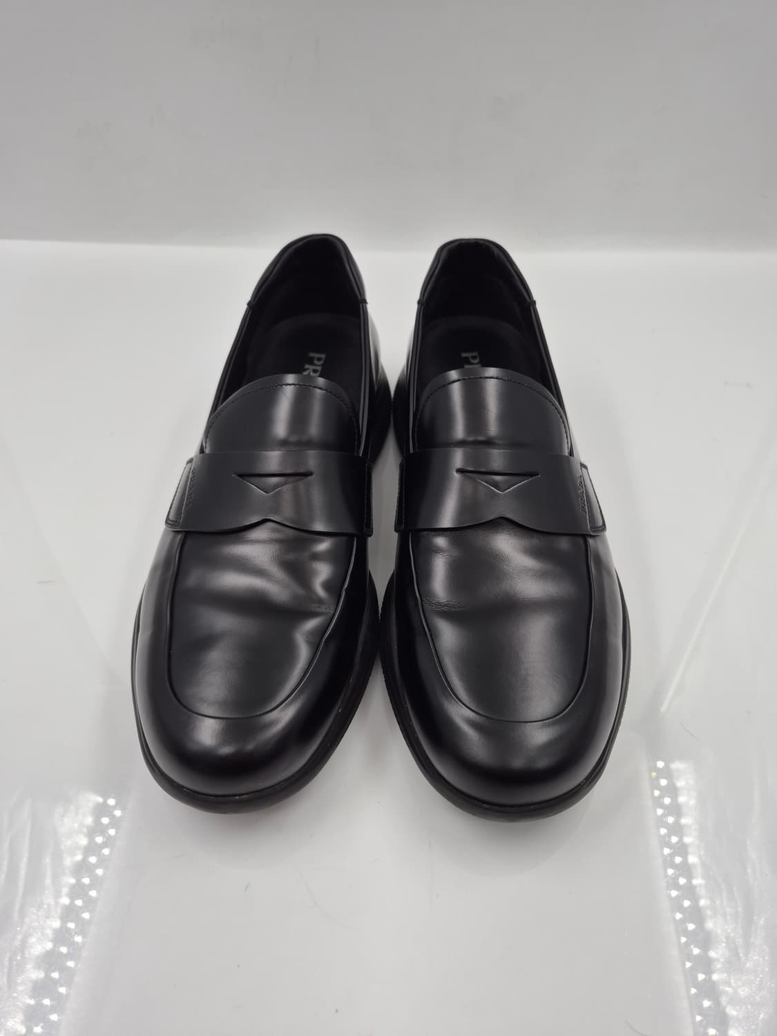 프라다 브러쉬드 로퍼 상품이미지1