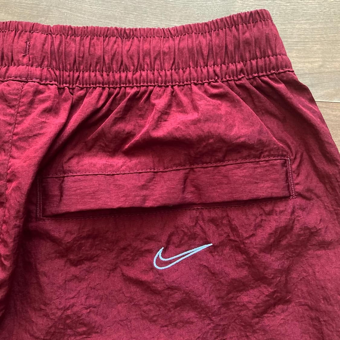 나이키 버건디 나일론 쇼츠 상품이미지3