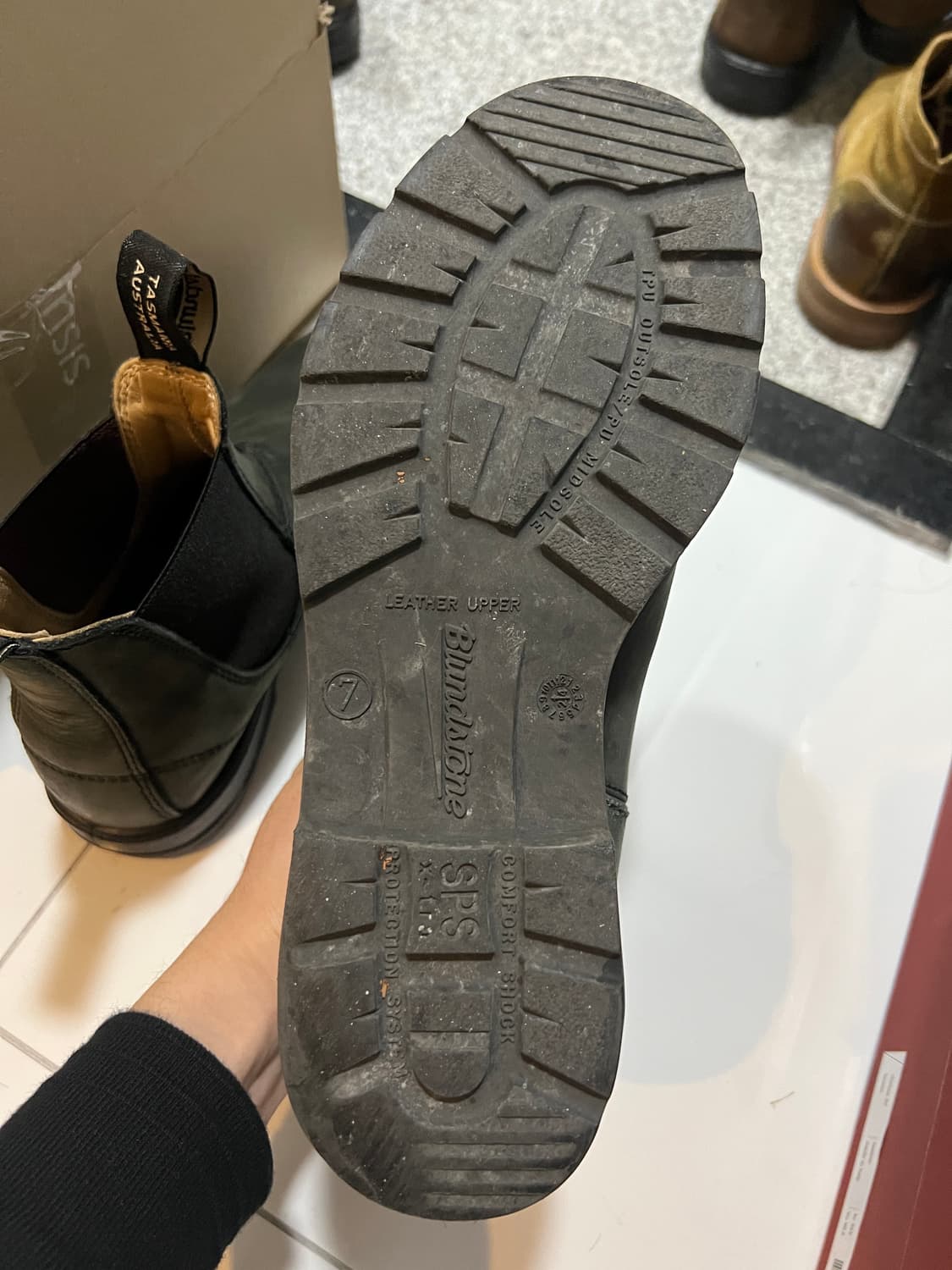 택포16) 블런드스톤 587 러스틱블랙 AU7 260 상품이미지3