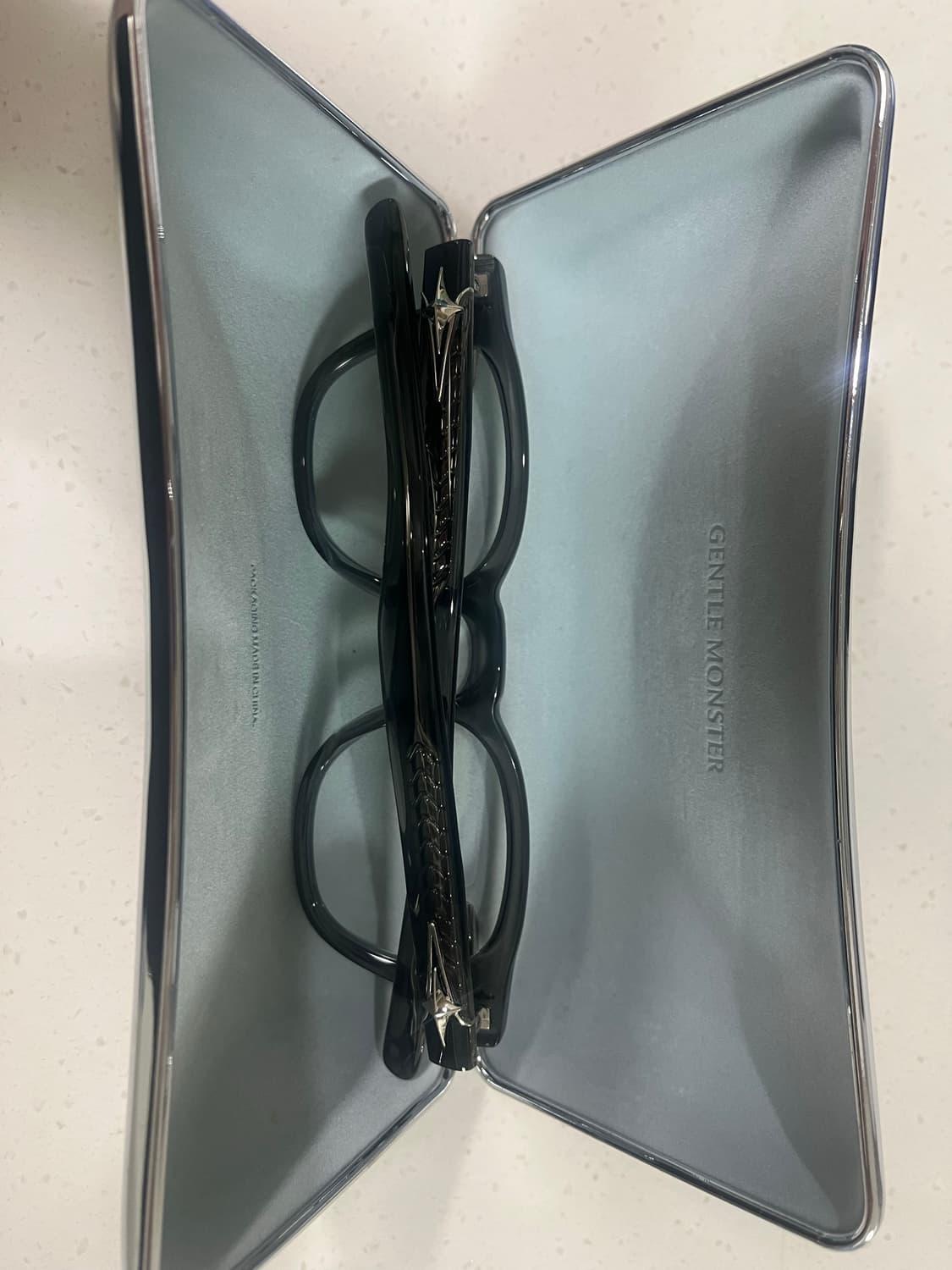 젠틀몬스터 본조 그레이 클리어 상품이미지3