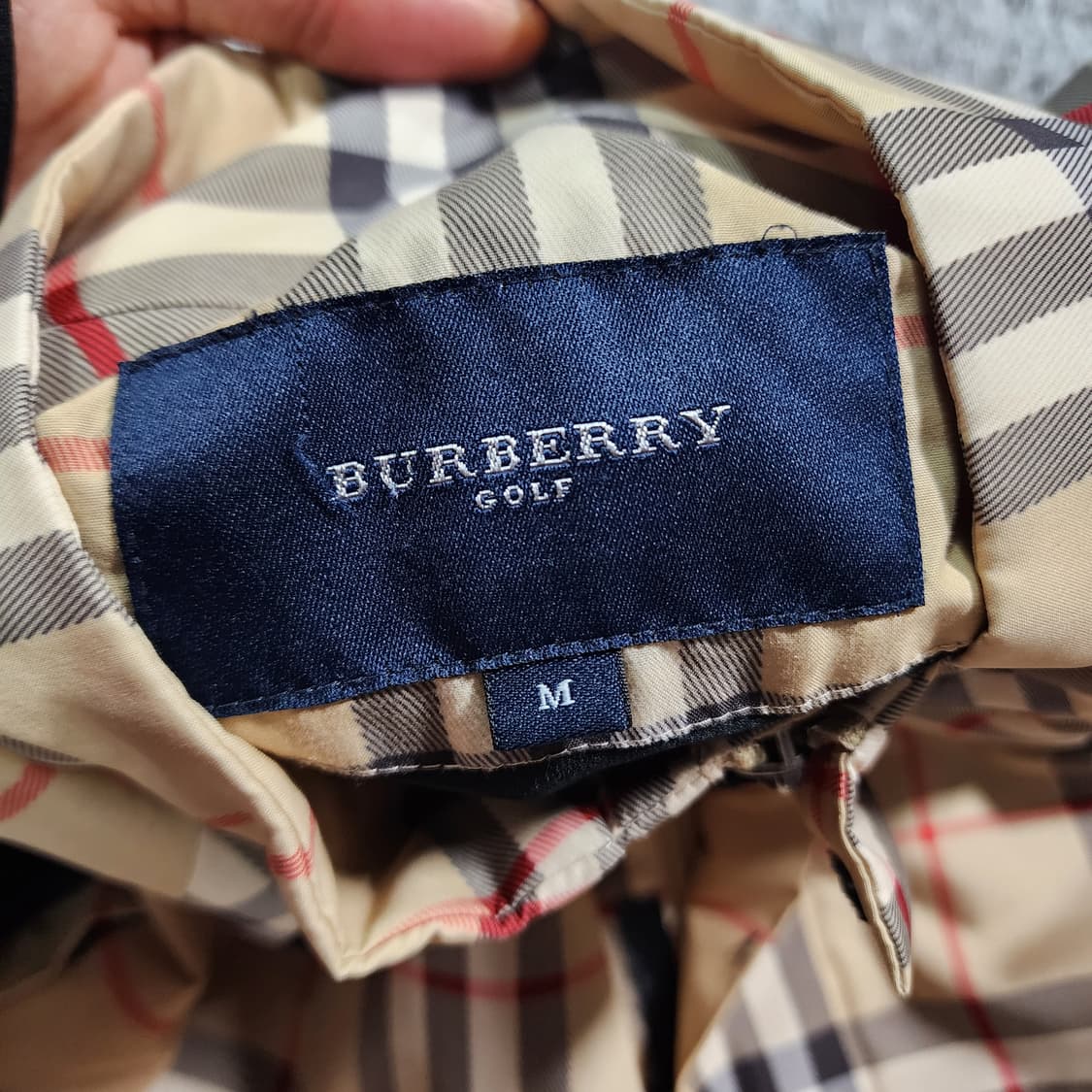 버버리 체크 집업 바람막이 M 상품이미지9