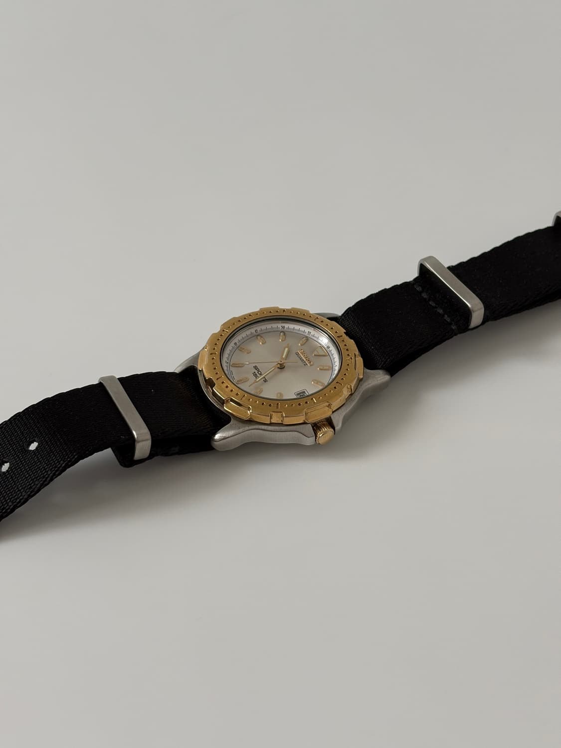 1990s Sports 150 Gold Bezel Diver Quartz 상품이미지5