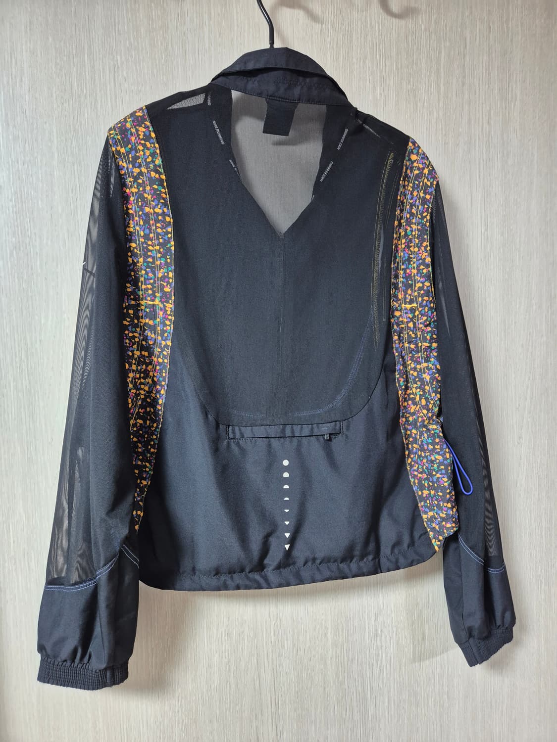 나이키 아이콘 크러쉬 우븐 러닝 자켓 m 상품이미지3