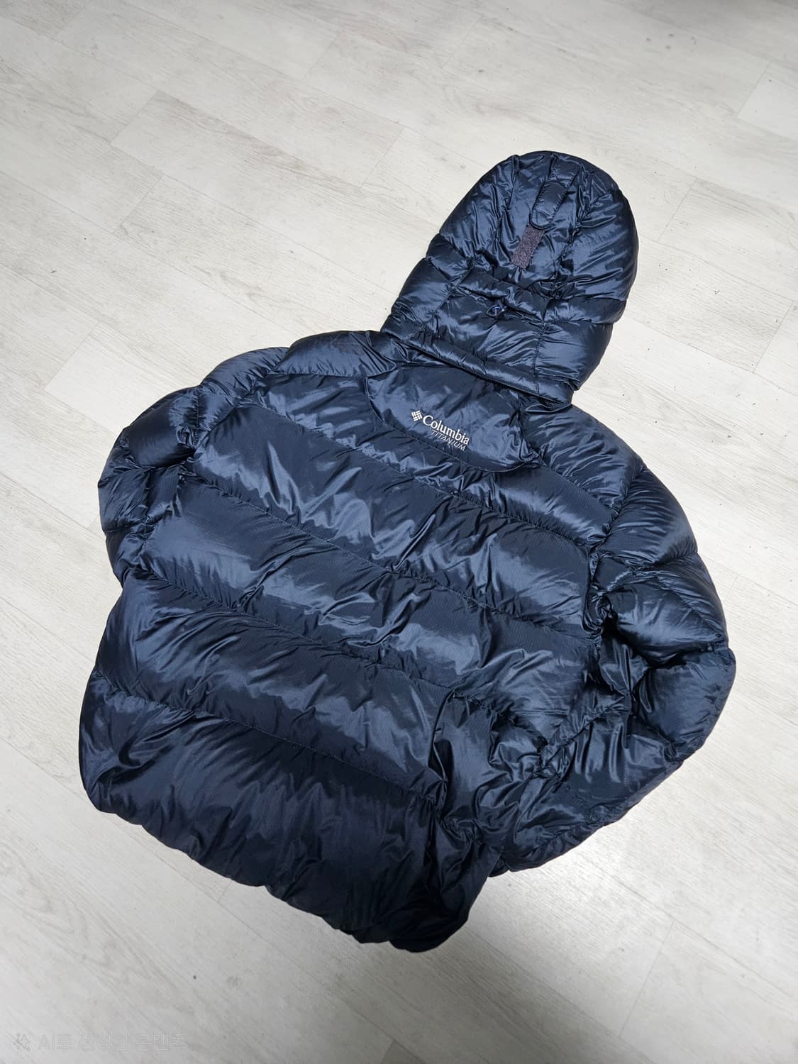 컬럼비아 티타늄 이버슨 구스다운 패딩 상품이미지4