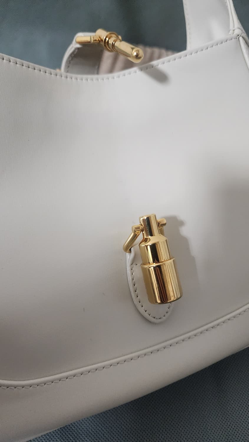 구찌 재키 1961 스몰 화이트 판매합니다 상품이미지9