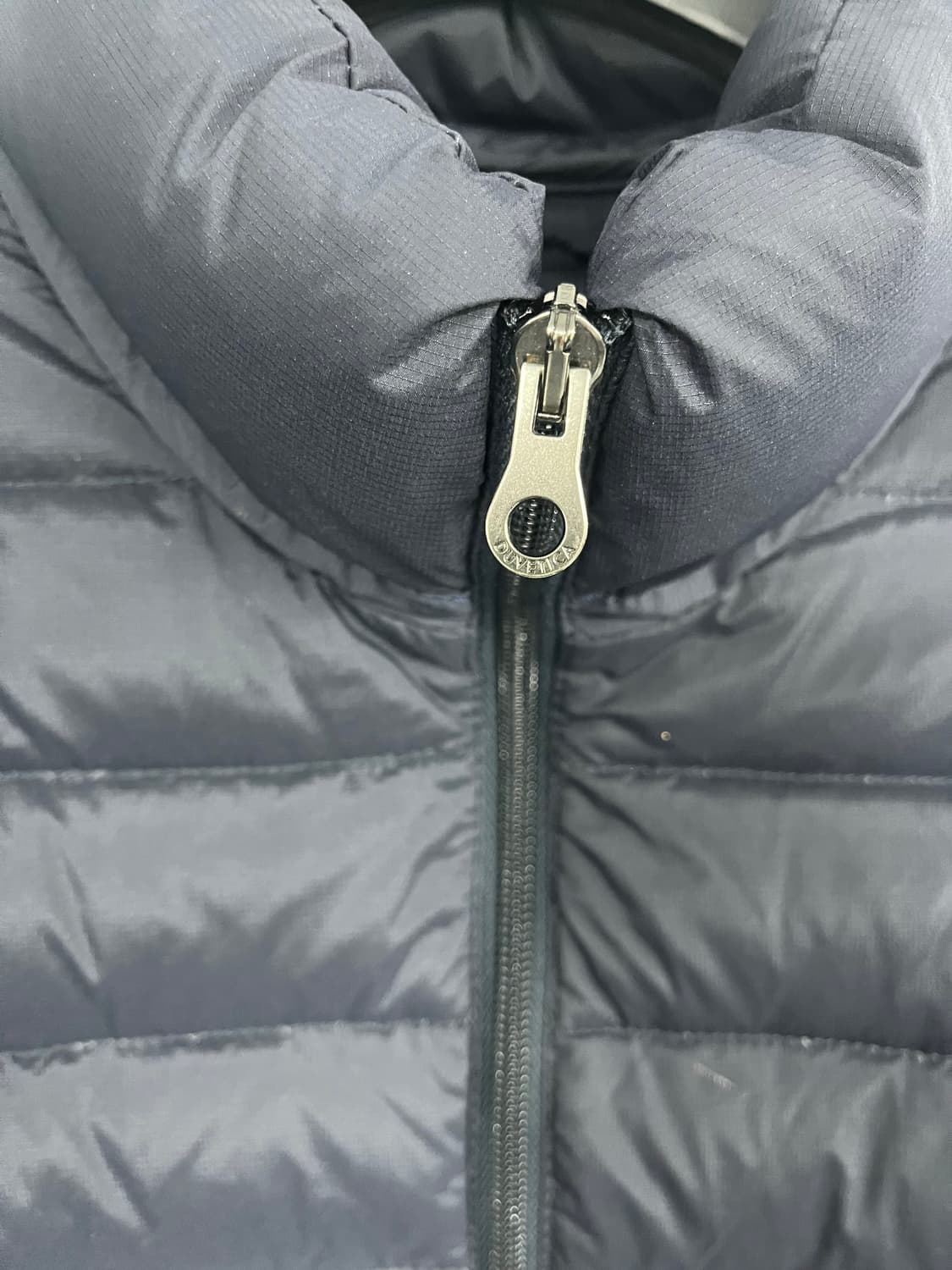 듀베티카 경량패딩 40사이즈 상품이미지2