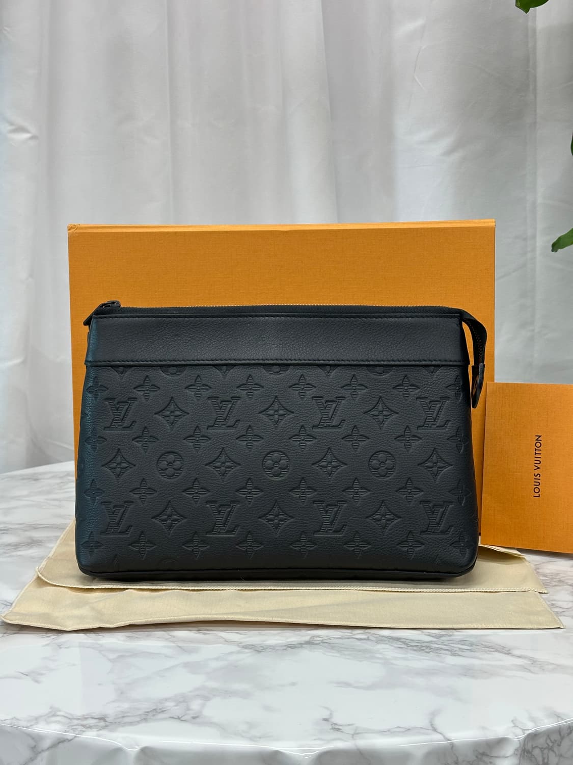 [정품] 루이비통 포쉐트 보야주 수플 쉐도우 블랙 상품이미지3