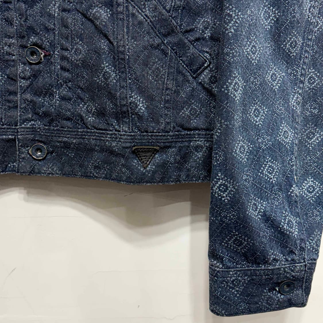 90s 게스 다이아몬드 데님 자켓 상품이미지3