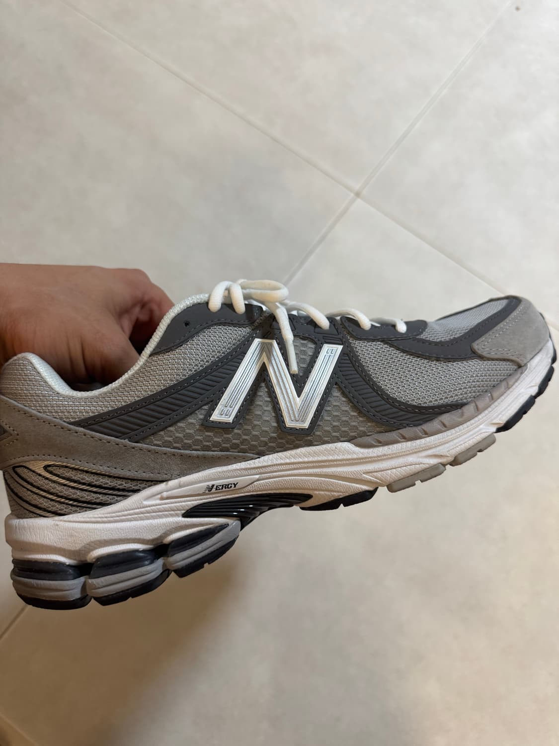뉴발란스 x 꼼데가르송옴므 860V2 상품이미지2