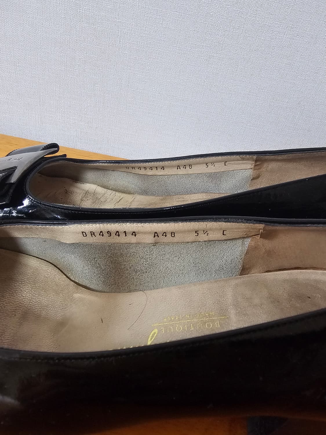 [신발정리] 살바토레 페라가모 바라 리본 페이턴트 펌프스 (225-230 상품이미지7