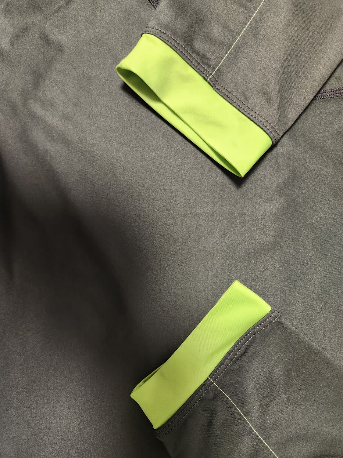 새상품급)노스페이스 하이퍼 테크 아노락 집업 기능성 긴팔티 xl

몇번  상품이미지6