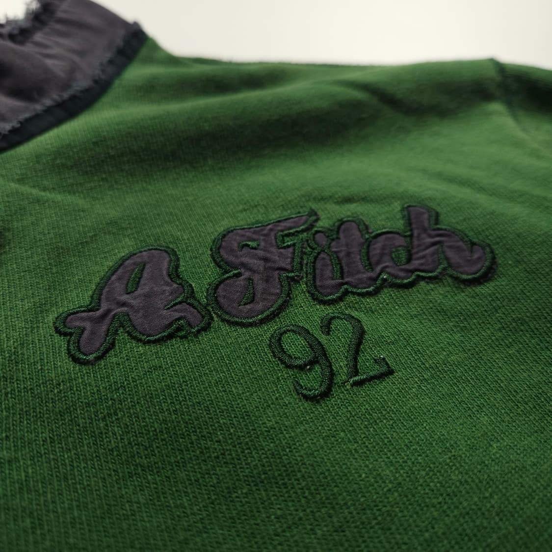 아베크롬비 y2k 빈티지 디테일 헨리넥 럭비 티셔츠 (XL) 상품이미지3