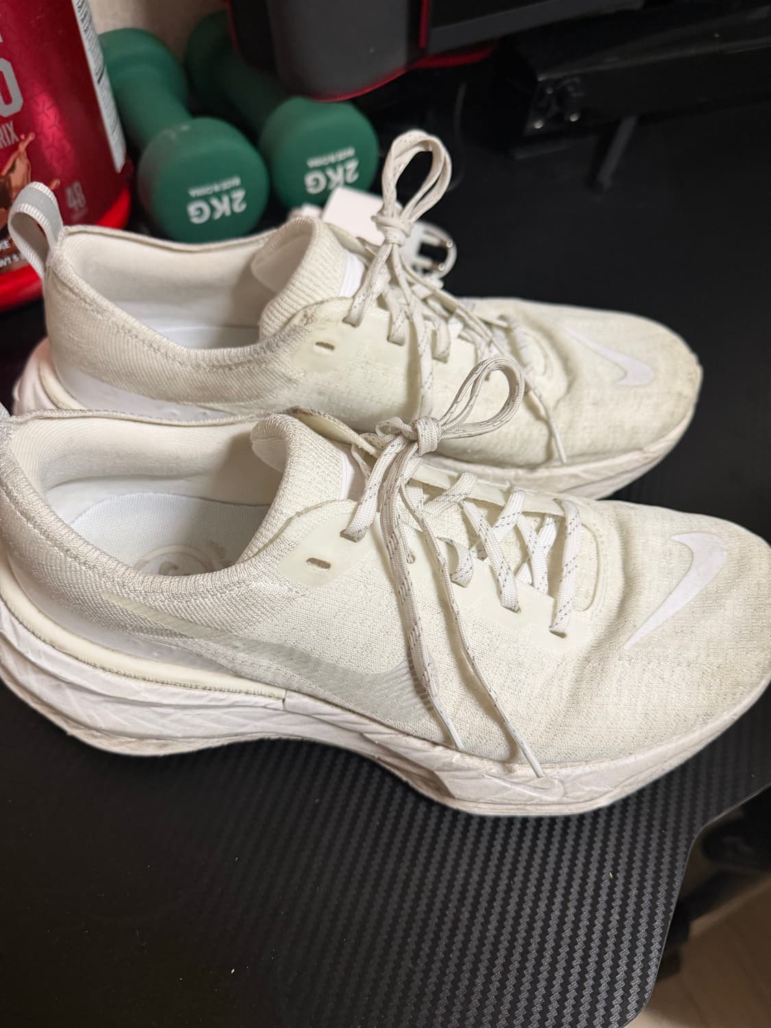 나이키 인빈시블 런3 상품이미지3