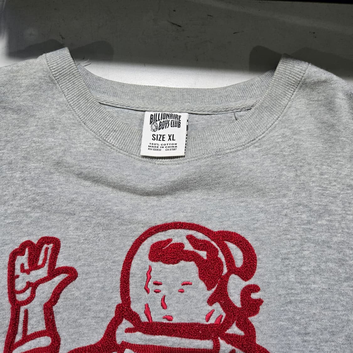 빌리어네어 보이즈 클럽 그레이 맨투맨 상품이미지2