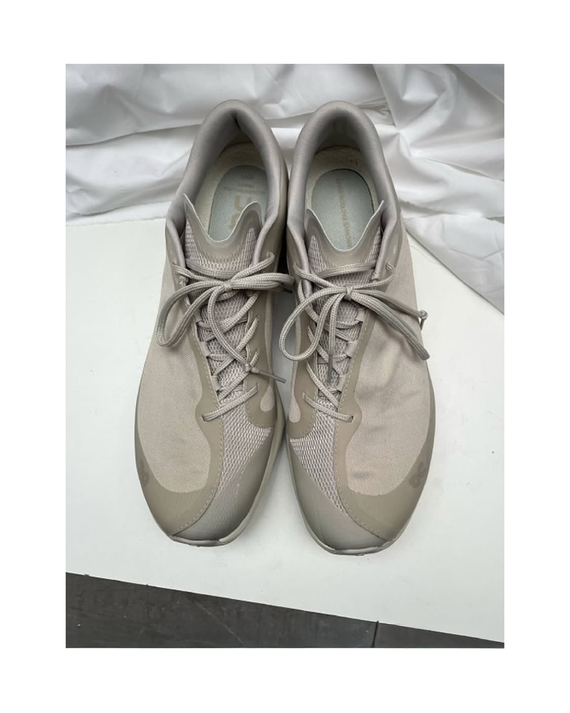 [260]포스트 아카이브 팩션 온 러닝 클라우드벤처 화이트 상품이미지1