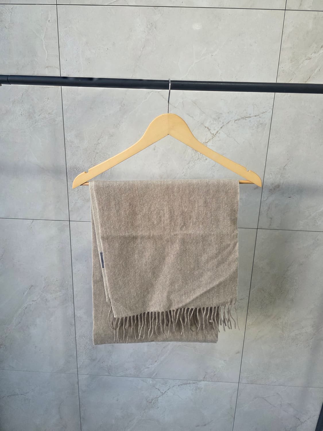 루이까또즈 캐시미어100 니트머플러 상품이미지2