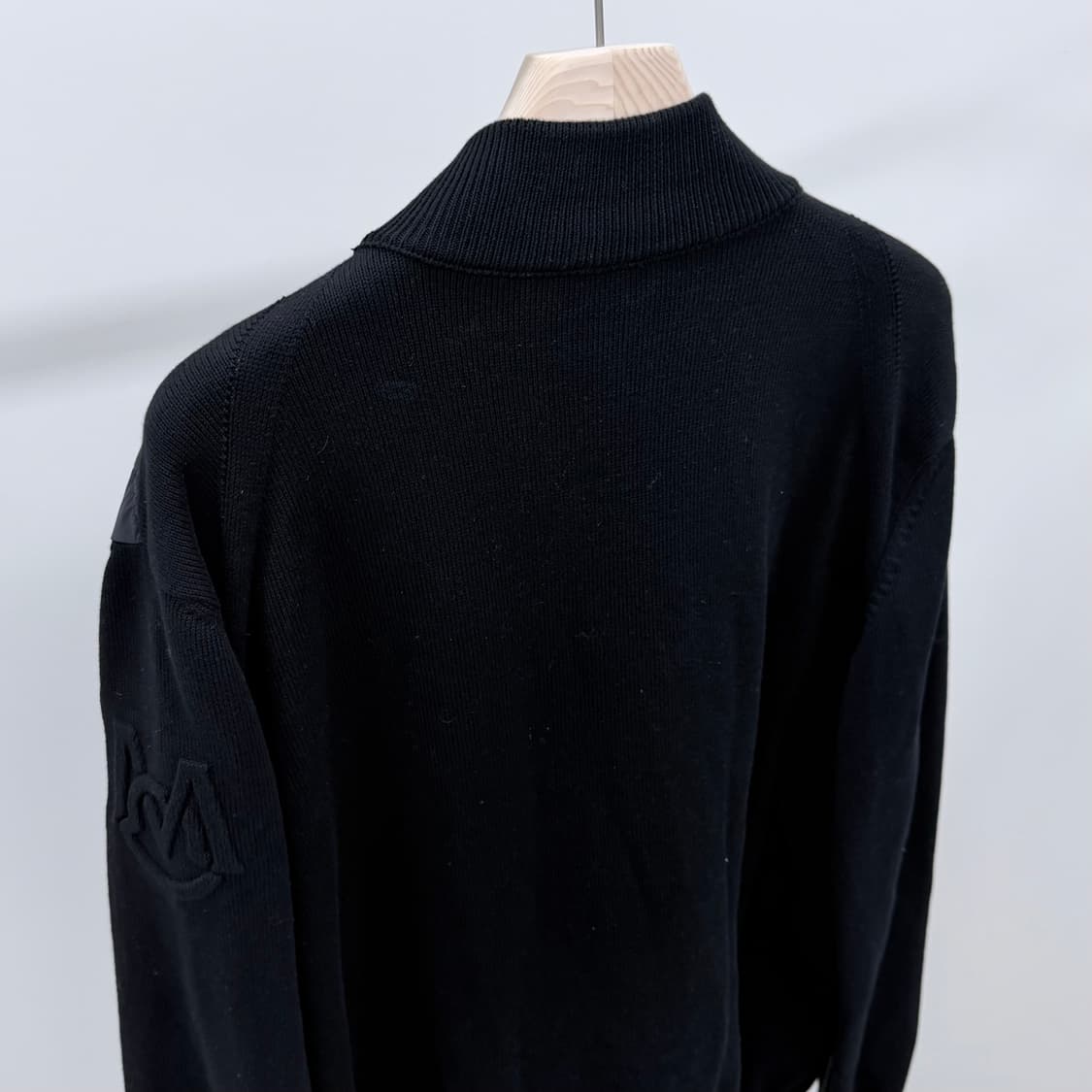 [S+급/4XL] 몽클레어 트리콧 니트패딩 블랙 상품이미지7