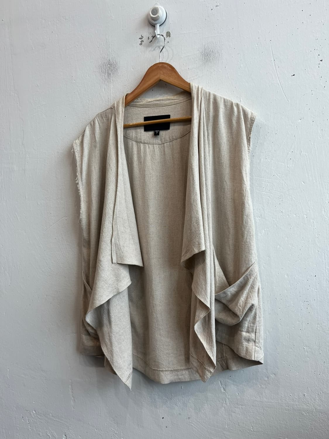 Karen Kane 드레이프 린넨 슬리브리스 베스트 Made in USA 상품이미지1