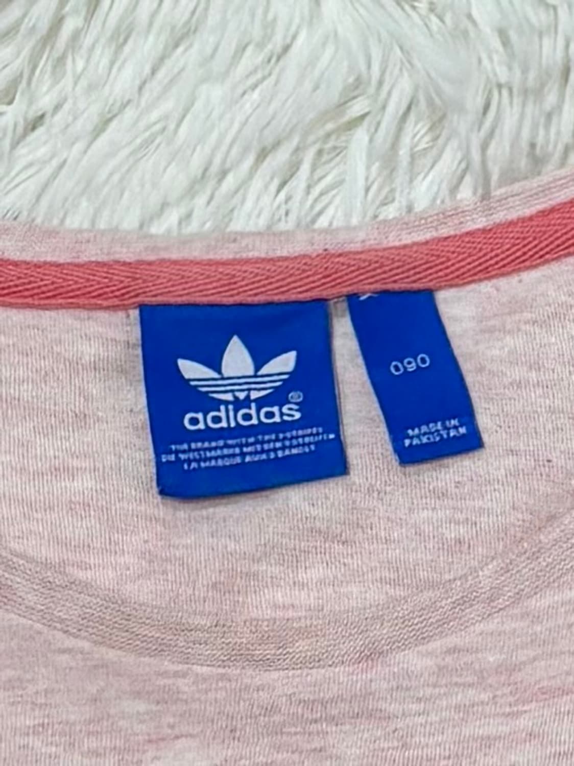 아디다스 빅로고 딱붙 반팔 상품이미지6