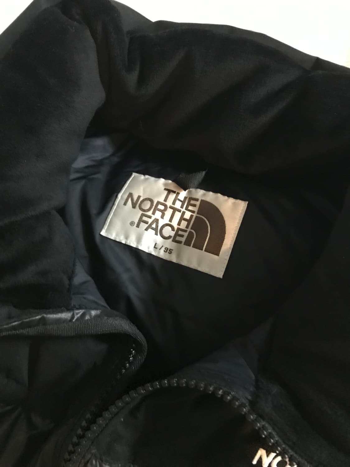 노스페이스 크롭 숏패딩 상품이미지3