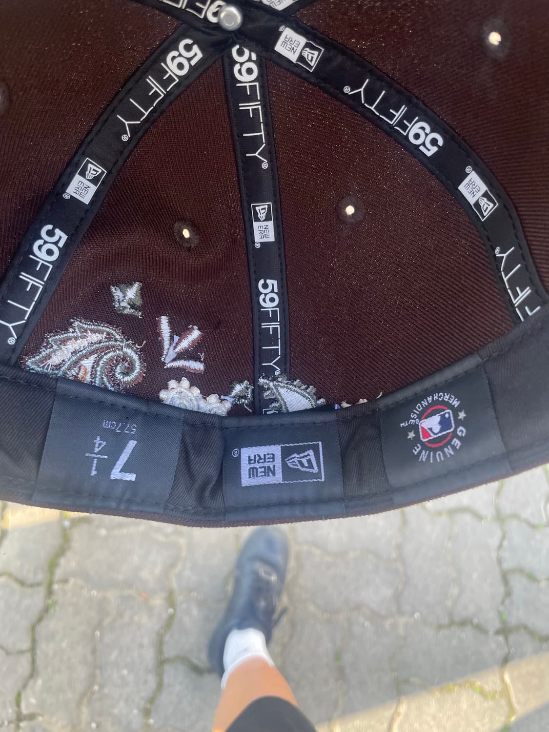 “New Era 뉴욕 양키스 59FIFTY 페이즐리 브라운 커스텀 캡 상품이미지3