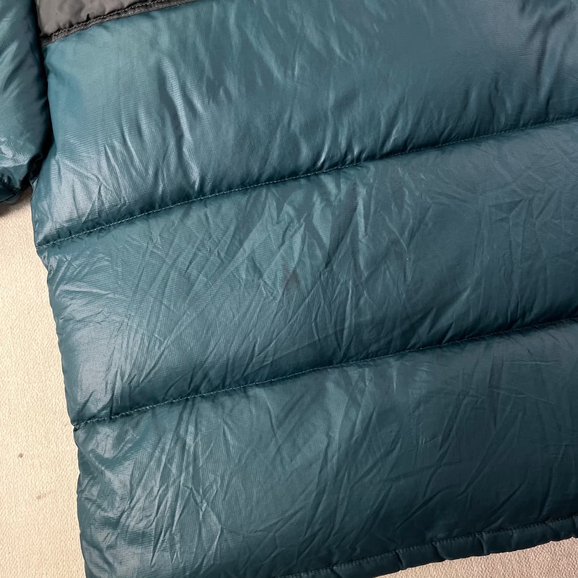 95 노스페이스 녹검 700 눕시 패딩 상품이미지8