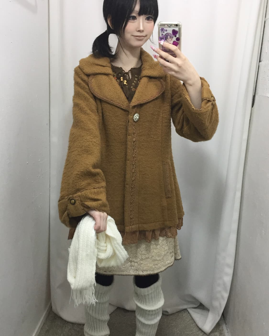 AXES FEMME 엑시즈팜 브라운 레이스 카라 코트 코디 🍩 상품이미지4