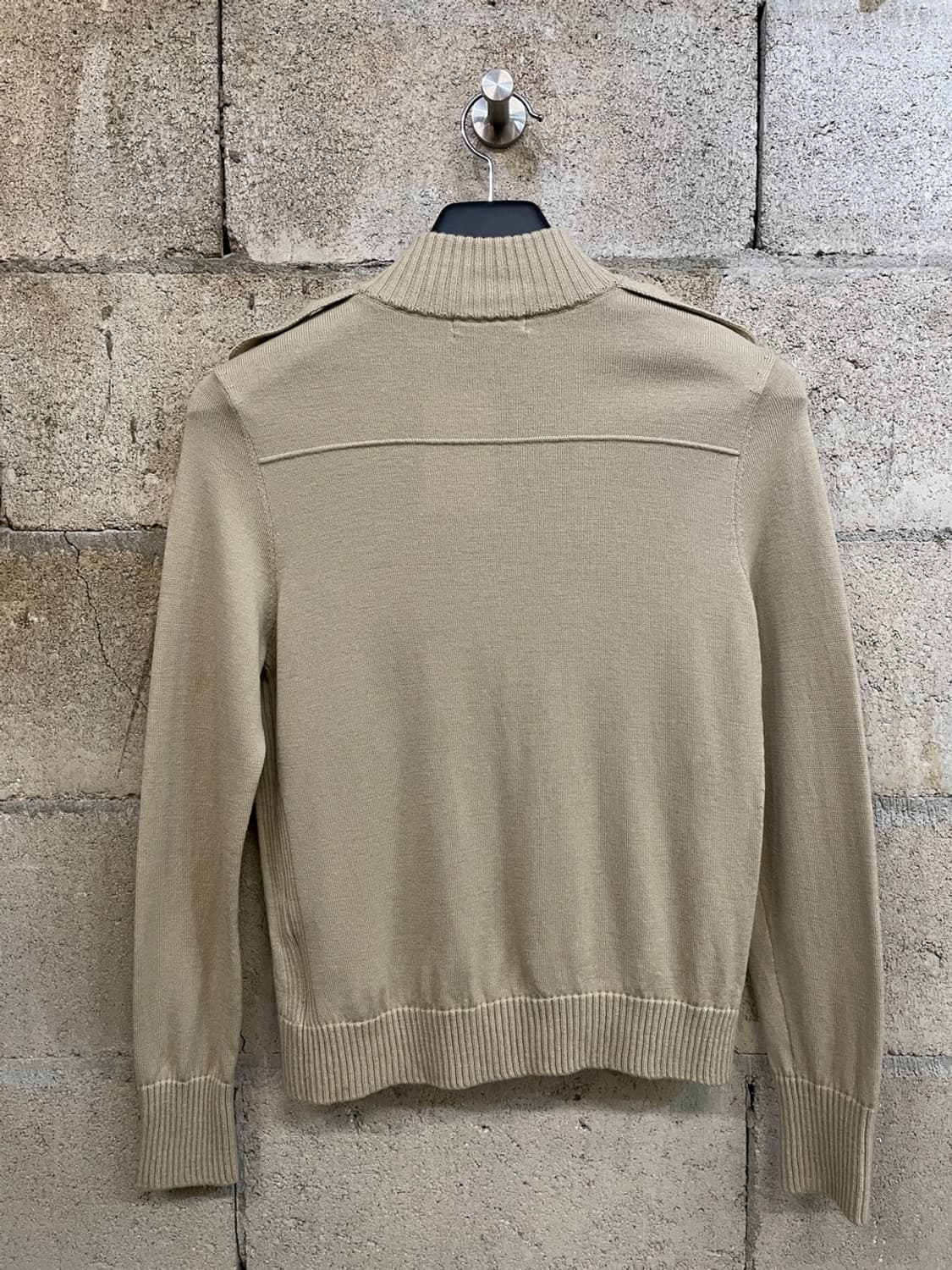 버버리 하프집업 견장 니트  상품이미지2