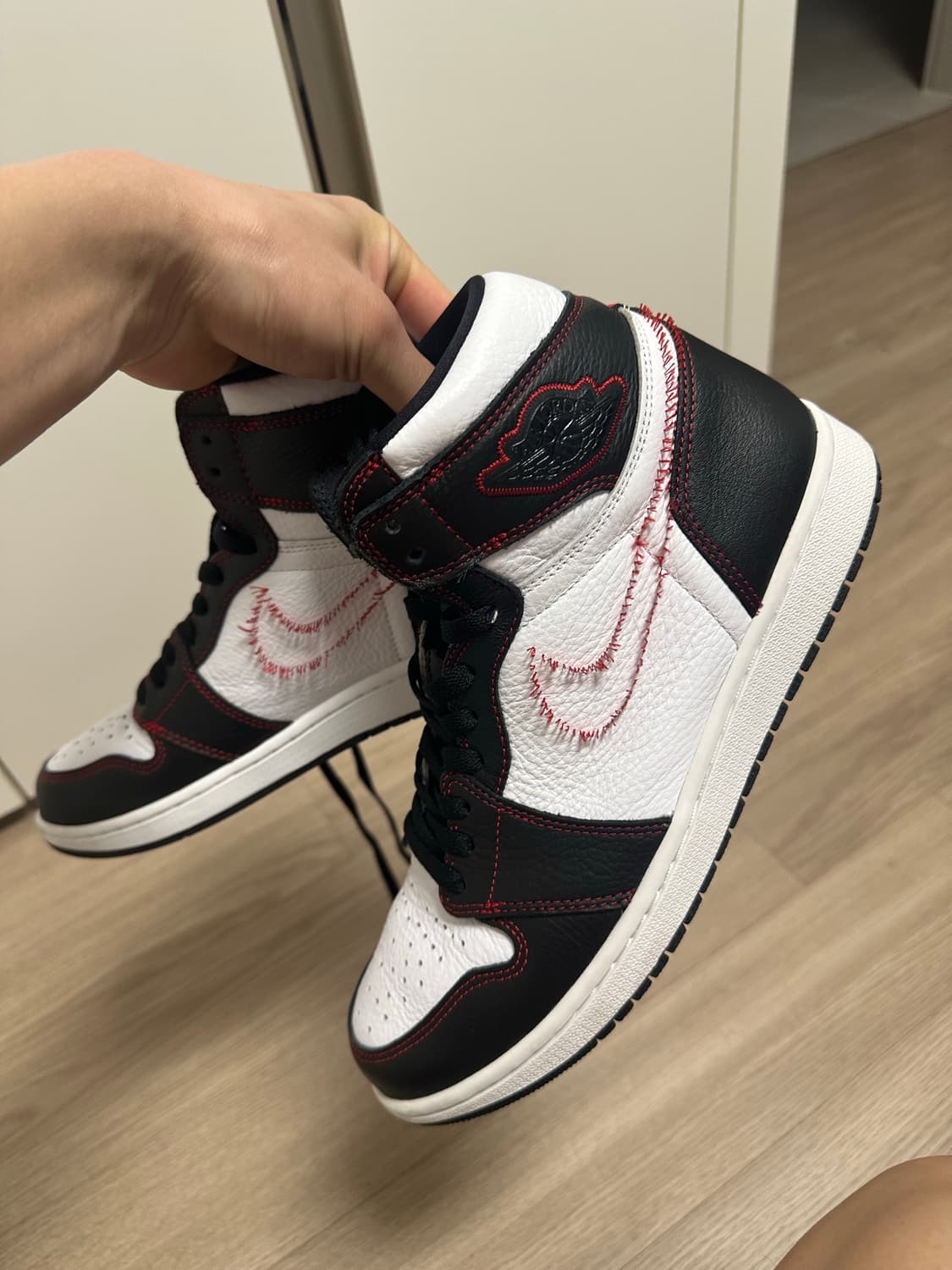 조던1 하이 디파이언트 285 상품이미지1