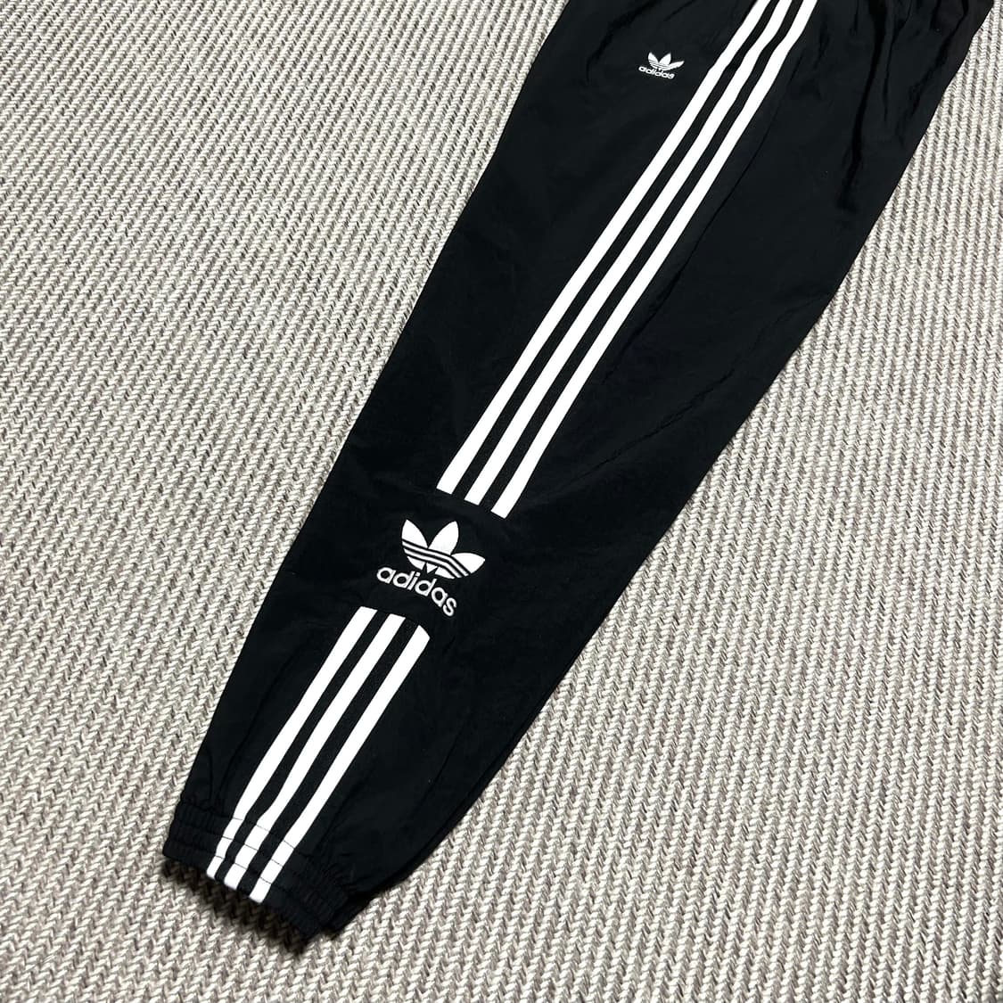 [XS] adidas 아디다스 우먼즈 락업 트랙 조거팬츠 상품이미지3