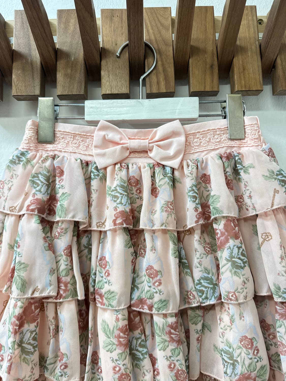 일본빈티지 Penderie 히메로걀라떼갸루 하구미리즈리사깔플로럴 스커트 상품이미지2