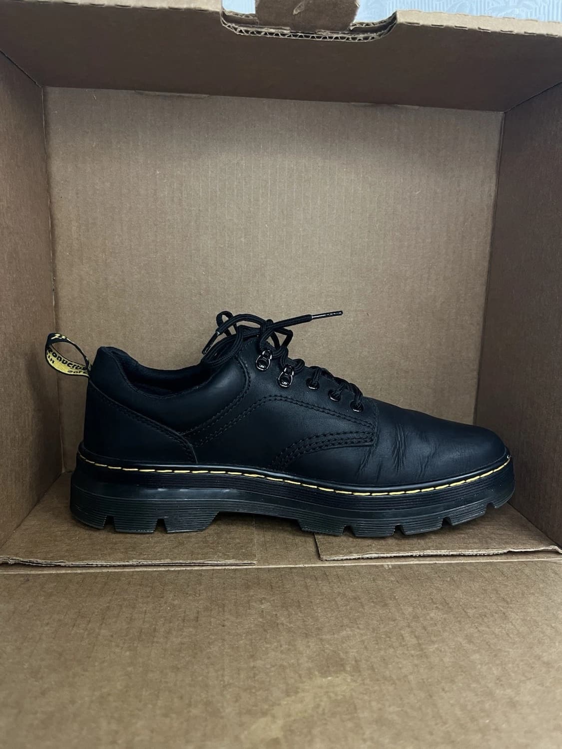 닥터마틴 리더 와이오밍 레더 유틸리티 슈즈 블랙 상품이미지3