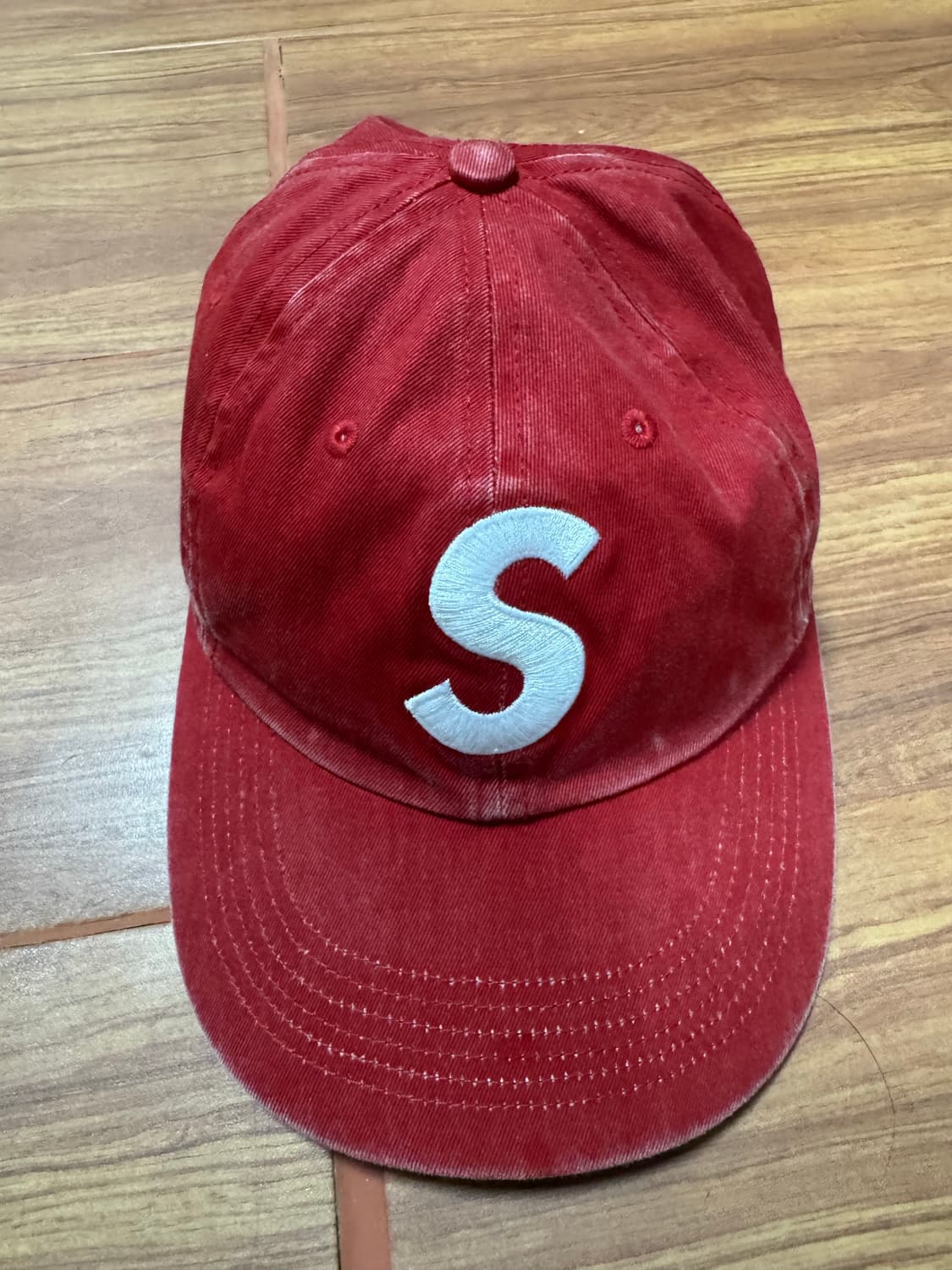 슈프림 모자 판매합니다. 상품이미지1