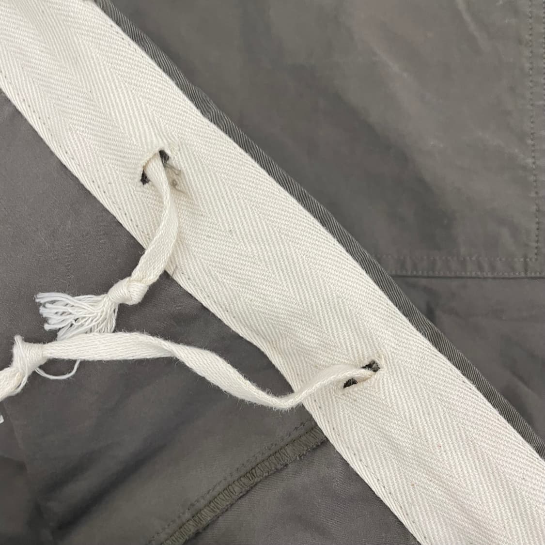 아모멘토 퍼티그 팬츠 상품이미지3