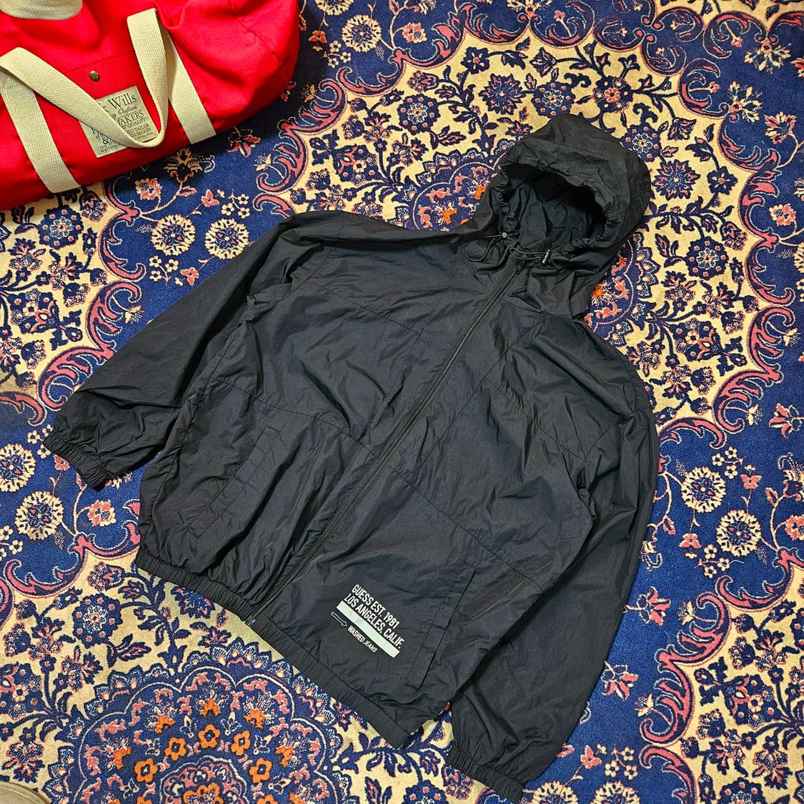 게스(GUESS) 로스엔젤레스 레터링 윈드브레이커 L size 상품이미지2