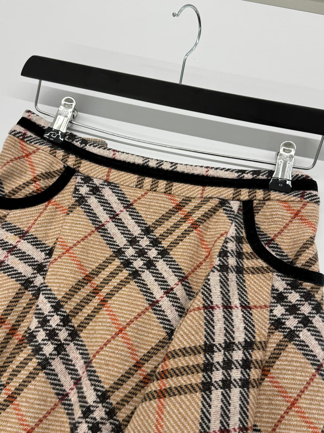 BURBERRY 버버리 노바체크 미디스커트 36 상품이미지3